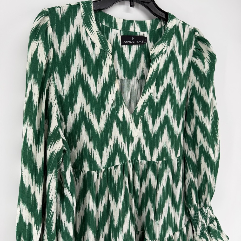 Pomander Place Kenzo Green and White ikat Chevron Print Mini Dress Womens Large - Picture 3 of 9